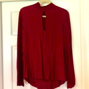 Cloth & Stone size small red blouse